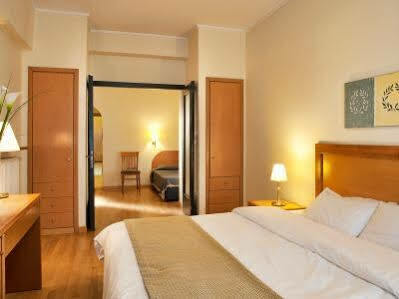 Achilleas Hotel Atena